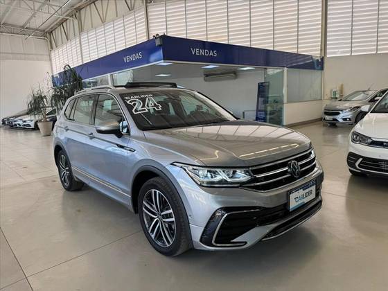 VOLKSWAGEN TIGUAN 2.0 300 TSI GASOLINA ALLSPACE R-LINE AUTOMÁTICO